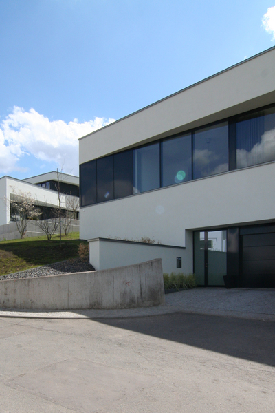 Haus m