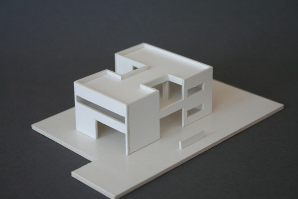 Haus je