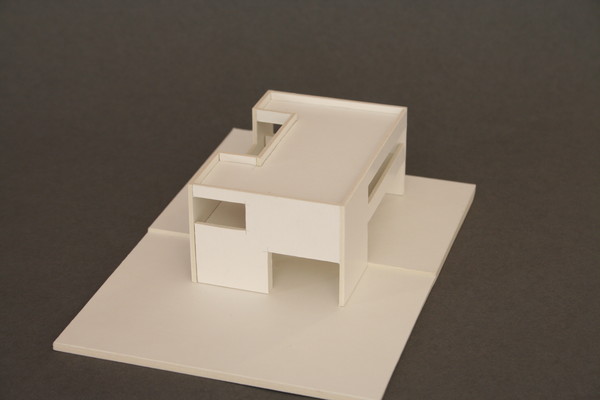 Haus je