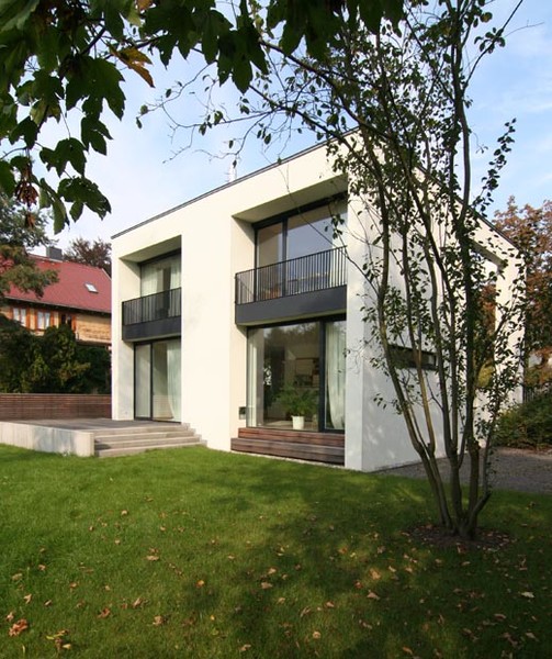 Haus perrestraße